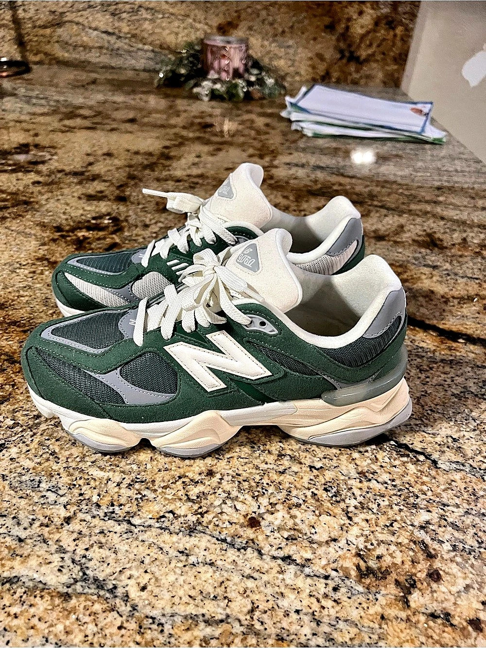 New Balance 9060 Green Grey Cream Big Kids Unisex Size 6 GC9060VG